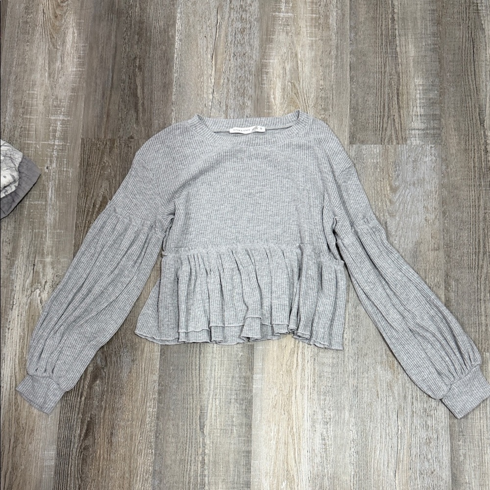 Altar'd State Light Gray Ruffled Hem Pullover